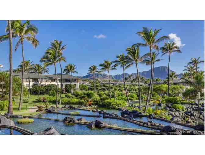 Enjoy 7 nights @ The Point at Poipu, a Hilton Vacation Club 2 bedroom luxury suite - Photo 5