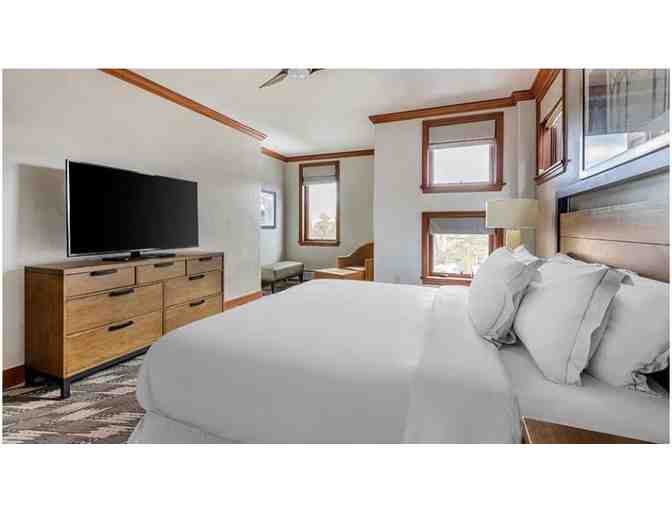 Enjoy 7 nights @ Valdoro Mountain Lodge in luxrious 1 bedroom suite - Photo 7