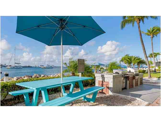 Enjoy 4 nights @ Royal Palm, a Hilton Vacation Club Sint Maarten in One bedroom Suite - Photo 6