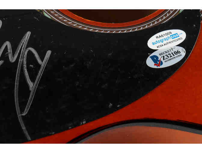 Enjoy Post Malone Signed 38" Acoustic Guitar (AutographCOA &amp; Beckett) - Photo 3