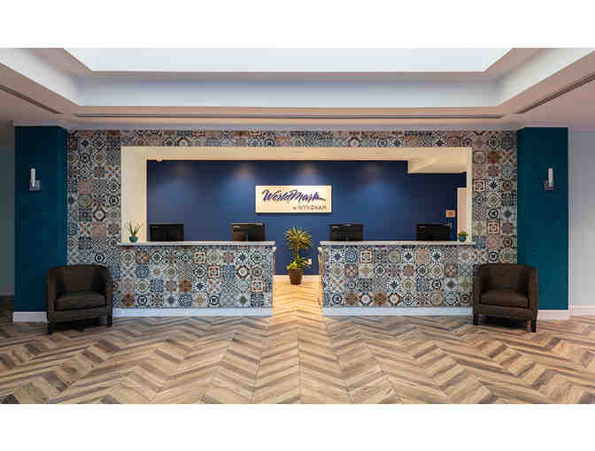 4 nights luxury condo 4.6 Rated Resort San Diego + Sailing Adventure for 2,