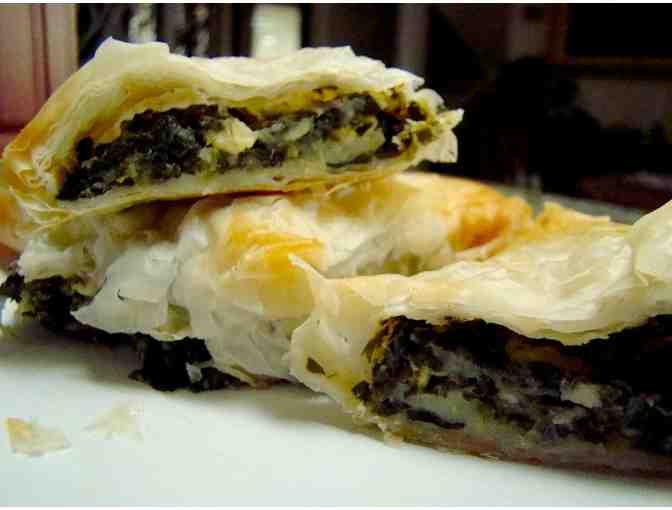 An unforgetable  Greek dinner with Harry Kavros!  Boukia kai syghorio! Couple #1