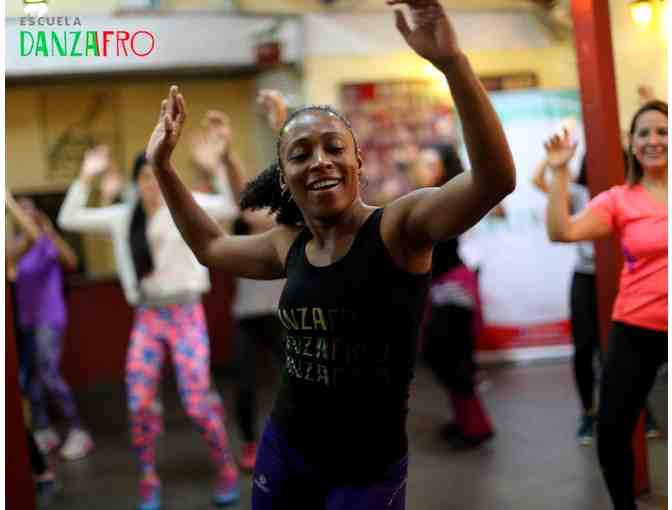 10th Grade presents...  East Meets West, Sunset Perumba Dance and Korean Dinner