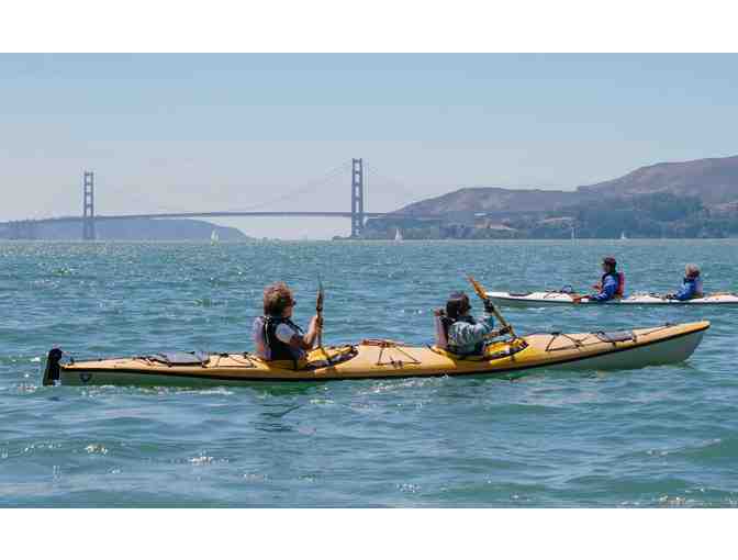 2 Hours of Paddleboarding or Kayaking in the San Francisco Bay