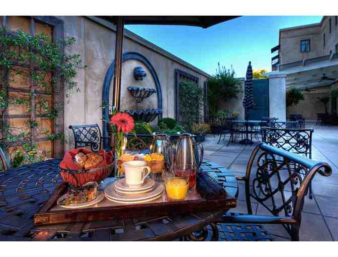 2 night stay at the French Quarter Inn - Charleston