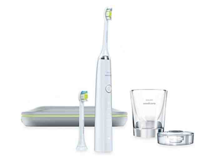 Philips Sonicare DiamondClean Rechargeable Electric Toothbrush in White