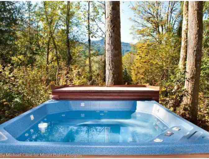 Architect's Chalet in the Cascade Alps - Three Nights