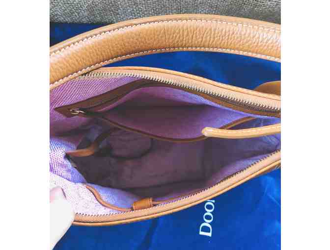 Dooney and Bourke Medium Leather Pocket Sac - Desert