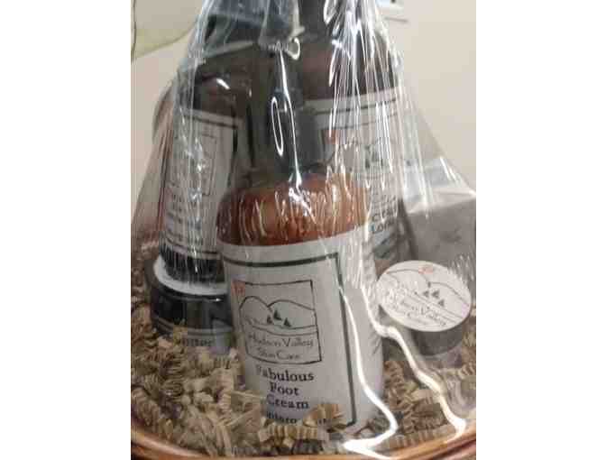 Hudson Valley Skin Care Gift Basket