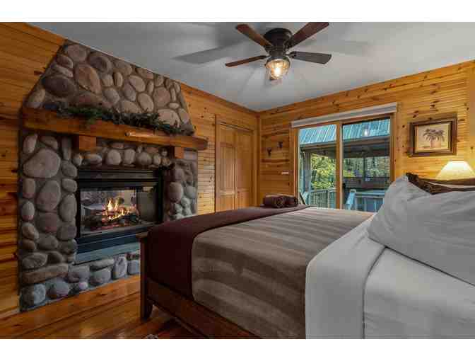 Cherry Ridge Retreat- Luxury Cabin Getaway