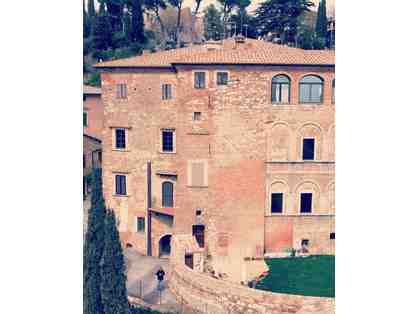 4 Nights in Renaissance Palace in Tuscany!