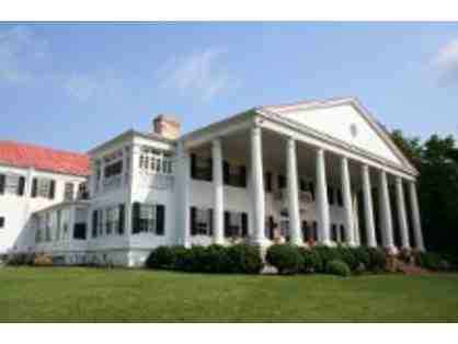 One Night in a Luxury Suite at Rosemont Manor