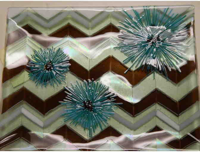 Fused glass platter set with flowers by Debi McCullough