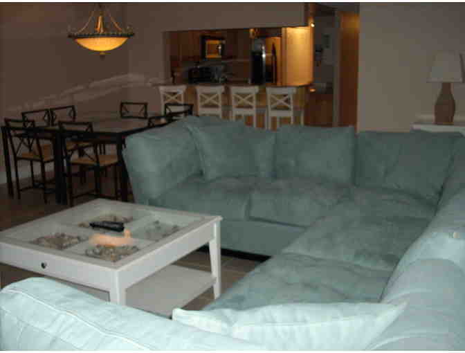 Cocoa Beach, FL  Beach Front Condo - 1 Week Stay