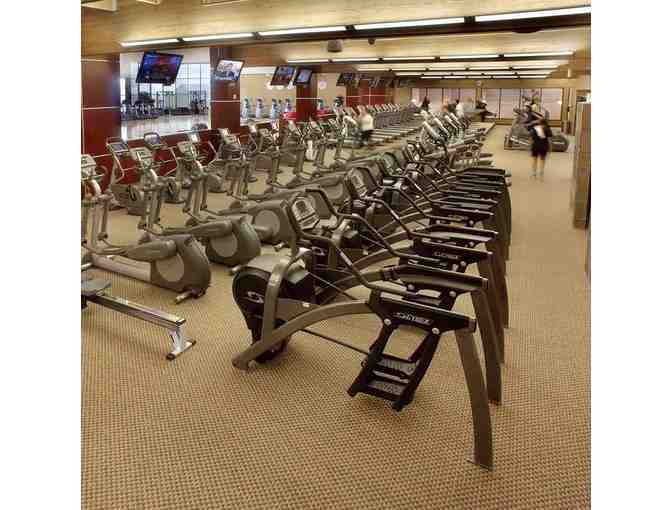 One Month Family Diamond Membership at Lifetime Athletic