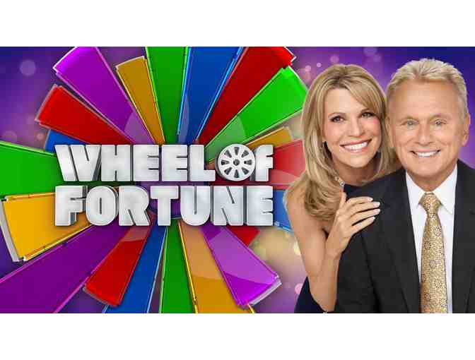 Four (4) Tickets to Wheel of Fortune + Pat & Vanna Autographed Photo - Photo 1
