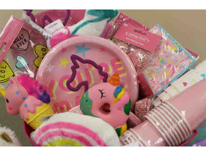 Unicorn Party Package with Gift Card - Photo 2