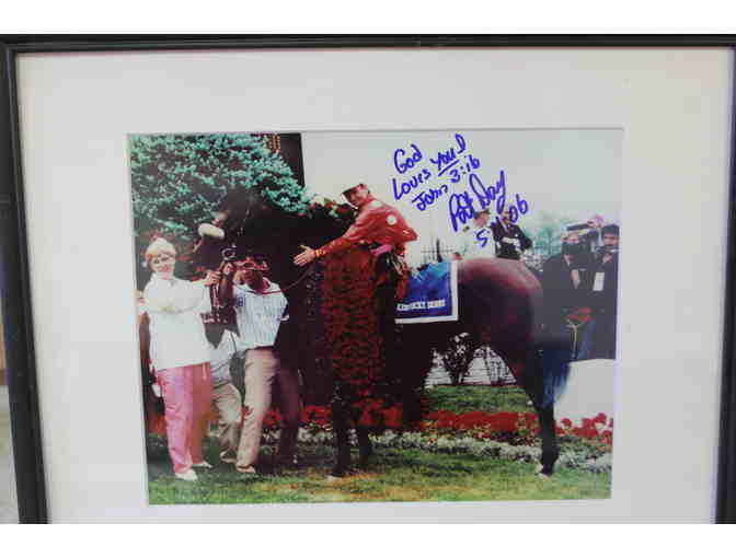 Kentucky Derby Winning Jockey Pat Day Autograph (2006)