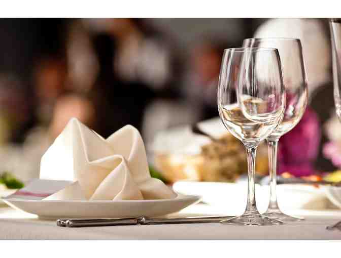 Capital Region Dining: Raindancer Restaurant & El Mariachi Restaurant