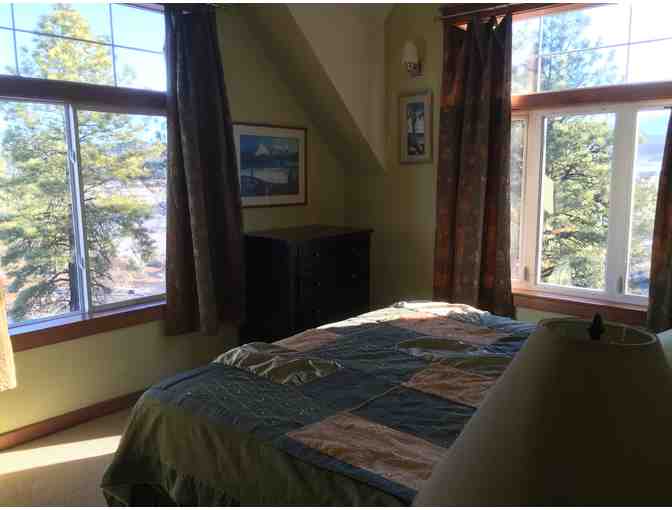 Enjoy expansive Views in Pagosa Springs home for up to 8 guests (or ski Wolf Creek!)