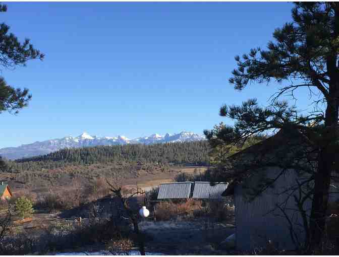Enjoy expansive Views in Pagosa Springs home for up to 8 guests (or ski Wolf Creek!)