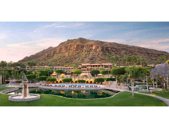 Scottsdale Stay & Play Package