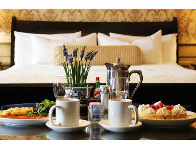 Victorian Gateway in Southern Minnesota