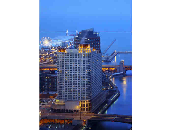 Chicago Presidential Suite stay with breakfast in bed