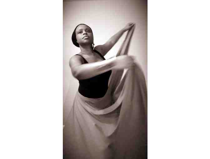 Four Adult Capoeira, Dance, or Fitness Classes at Roda Movements