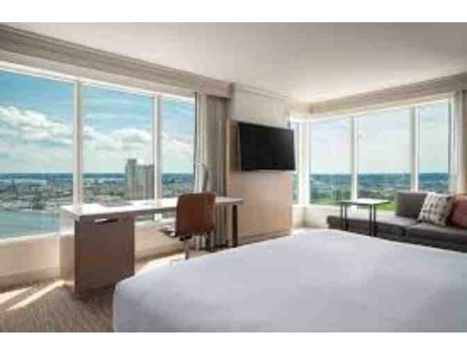 Baltimore Overnight Getaway - Marriott Waterfront and Baltimore Center Stage Ticket