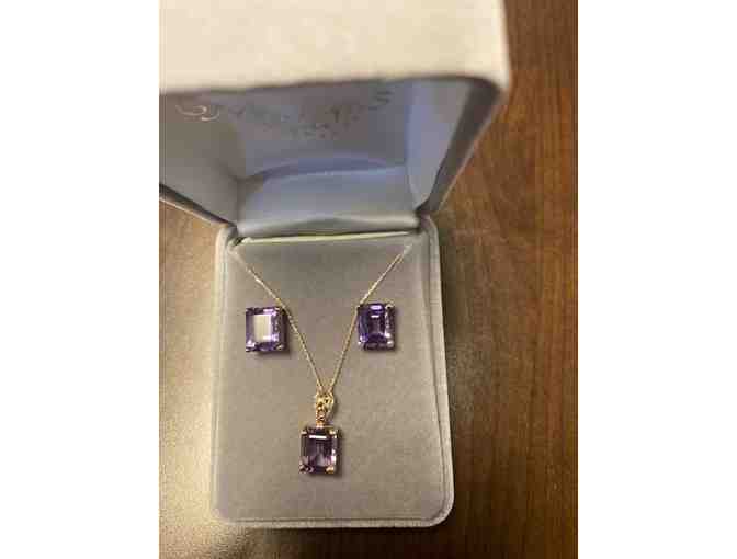 Miriam's Amethyst and Yellow Gold Earrings and Pendant