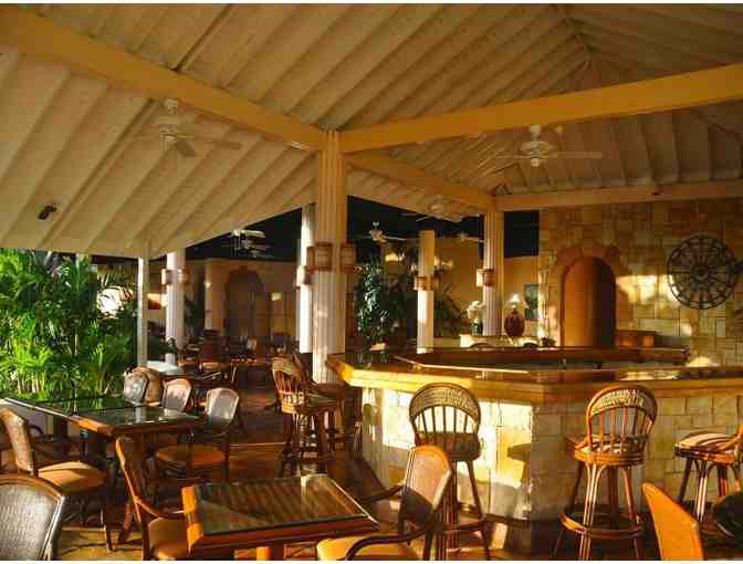 7-9 nights at St. James's Club & Villas