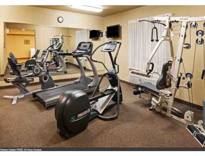 Fort Wood Hotels - Candlewood Suites - 1 Night Stay