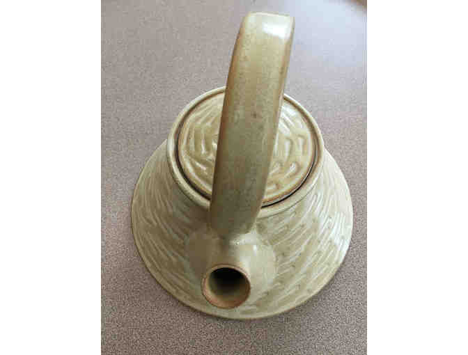 Stoneware Teapot by Vermont Potter Jeremy Ayers