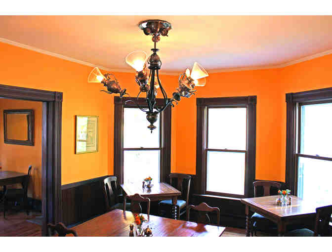 A Weekend Getaway for 2 in Shelburne, VT