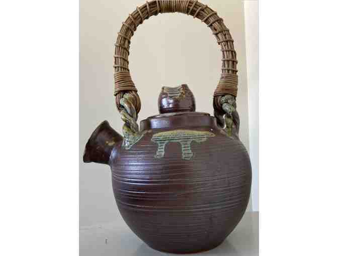 Superb Japanese Tea Pot Handcrafted in Beautiful Classic Shigaraki Glaze