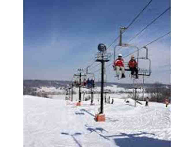 2 Lift Tickets with Rental at Paoli Peaks (A)