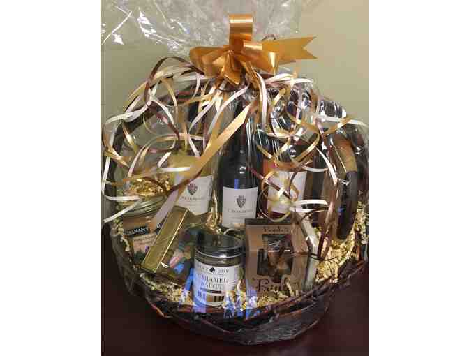 'Indiana's Finest' Wine Gift Basket from Oliver Winery