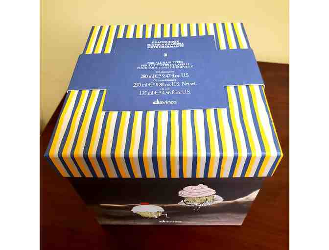 Salon Gift Box: Shampoo, Conditioner and Oil (A)