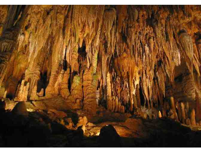 Front Royal Adventure: Luray Caverns, The International Gold Cup Races, Golf & Hotel