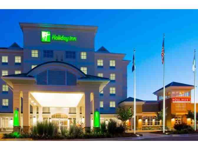 One Night and Golf at the Holiday Inn & Suites in Front Royal, VA and Two Tickets to Luray Caverns