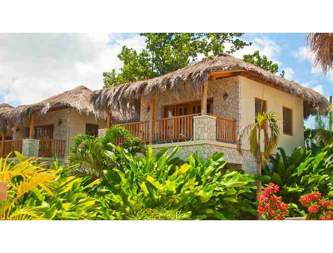 Enjoy 5 nights for two at Spa Retreat Negril, Jamaica
