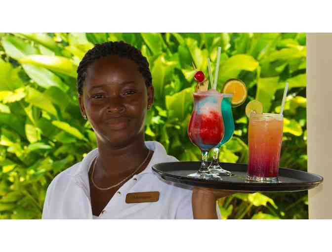 Enjoy 5 nights for two at Spa Retreat Negril, Jamaica