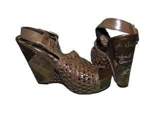 Burn Notice's Gabrielle Anwar's Sam Edelman Sandals