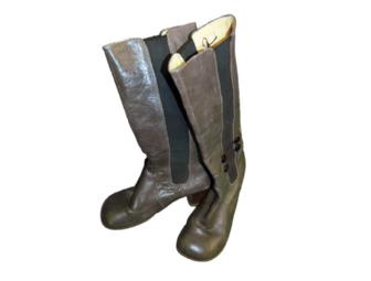 Amber Benson's John Fluevog