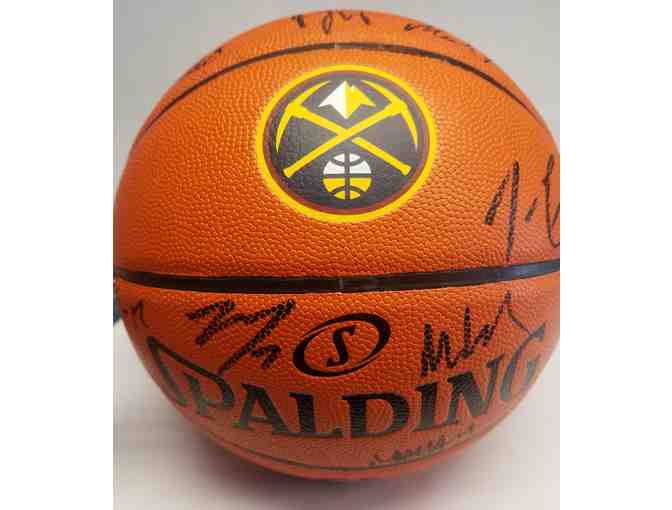 2018-2019 Team Autographed Nuggets Basketball