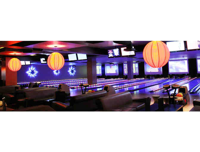 Lucky Strike LA Live: Social Bowling Party for Eight People