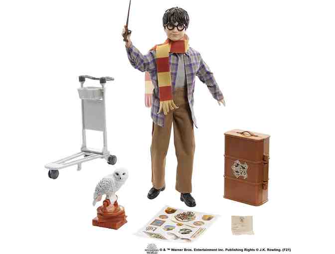 Harry Potter Collectible Platform 9 3/4 Doll