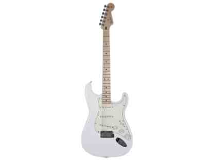 Fender Player Stratocaster: Option to be Signed by Tom Morello
