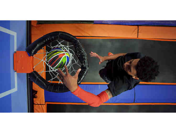 Sky Zone Torrance: 4 One-Hour Jump Passes